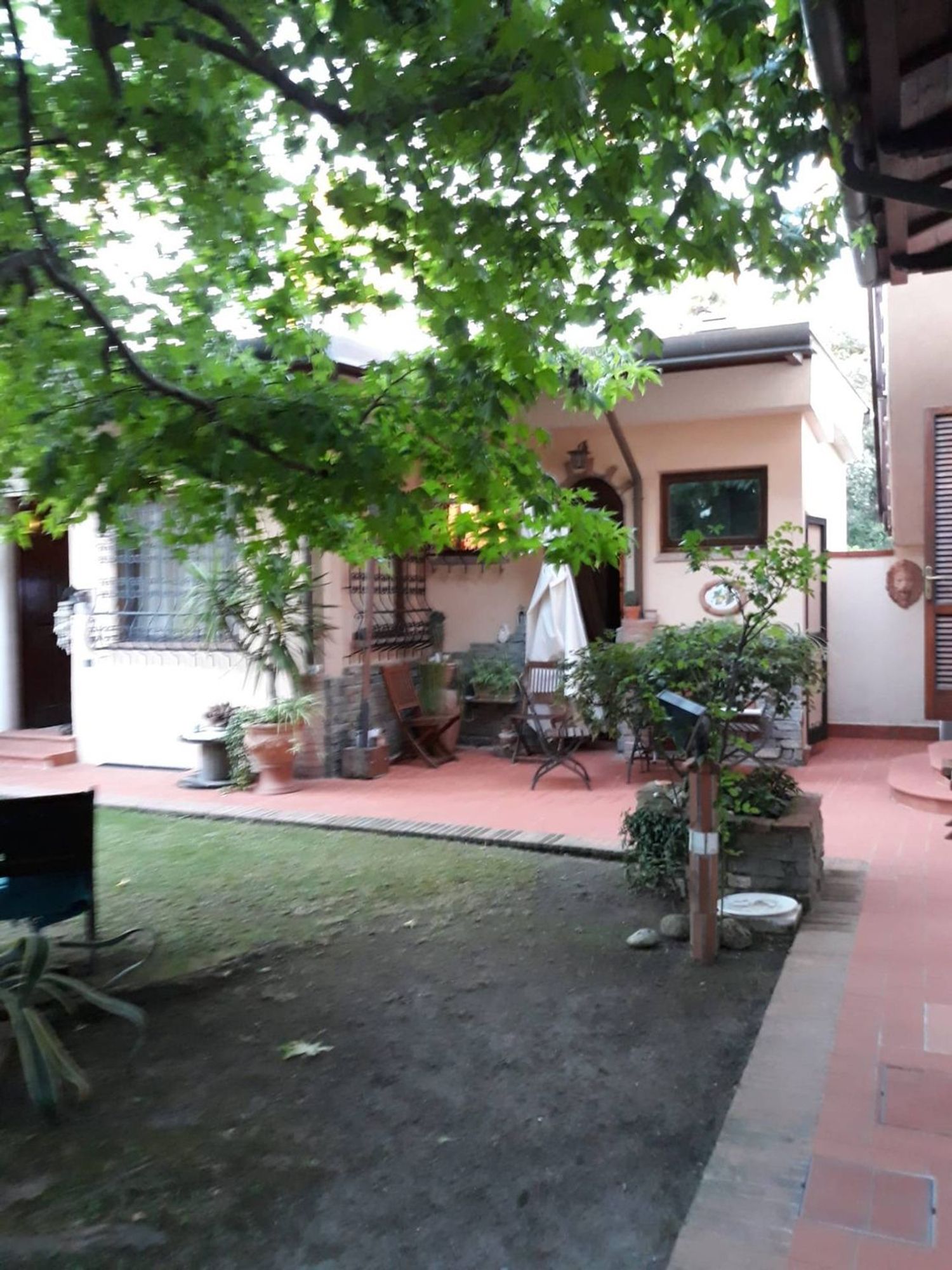 Casa indipendente arredata in affitto, Massa marina di