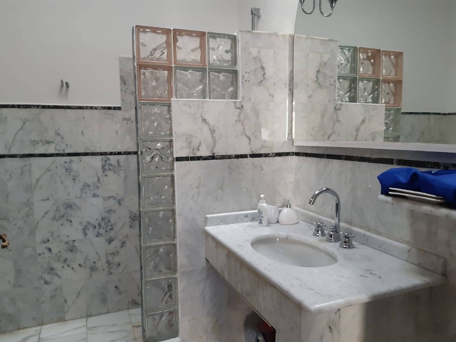 Casa indipendente arredata in affitto, Massa marina di