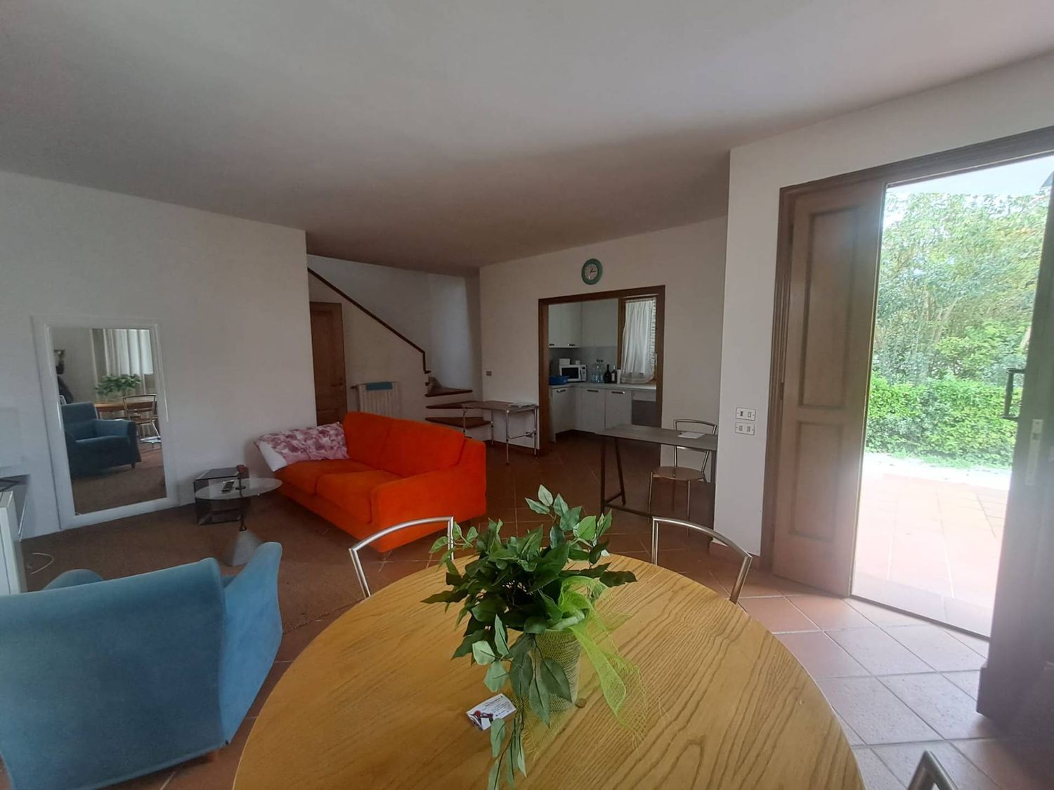 Villa Bifamiliare con giardino, Montignoso cinquale