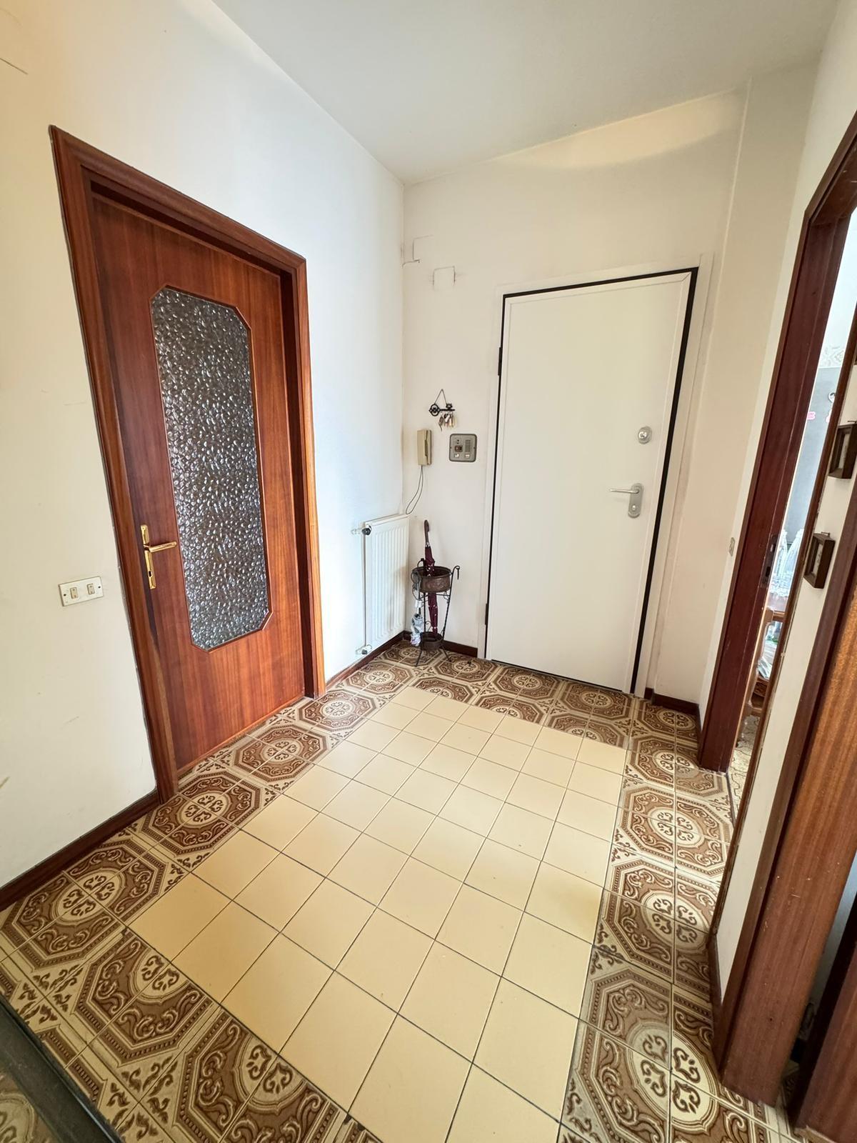 Quadrilocale in vendita, Massa marina di