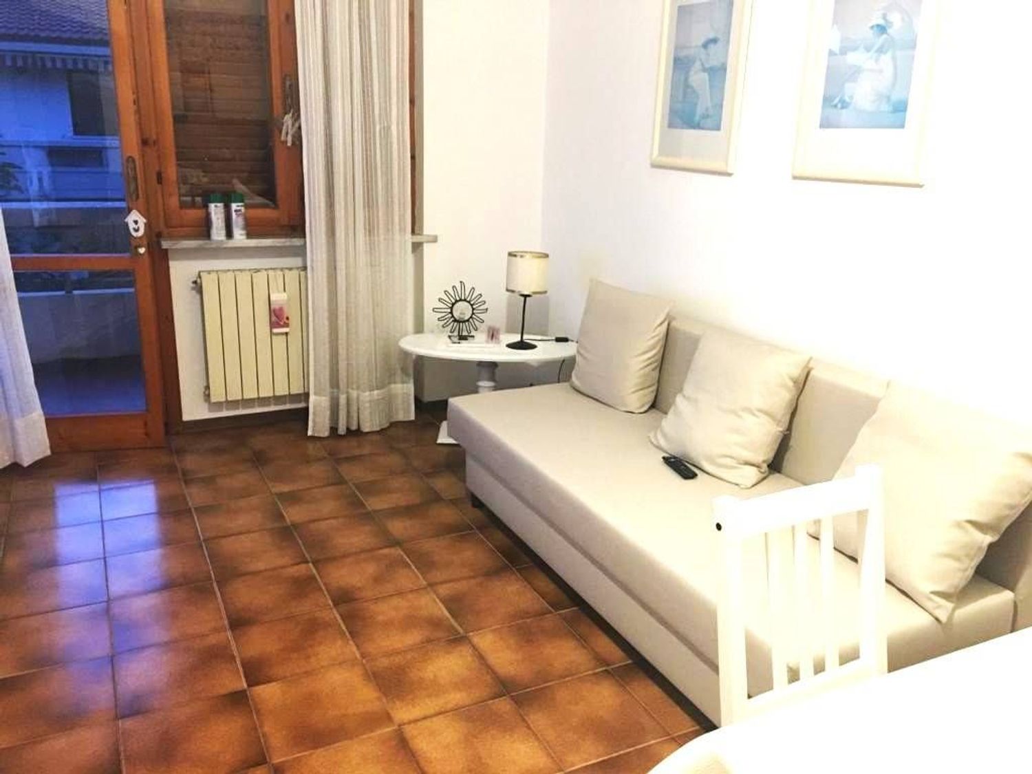 Trilocale arredato in affitto, Massa marina di