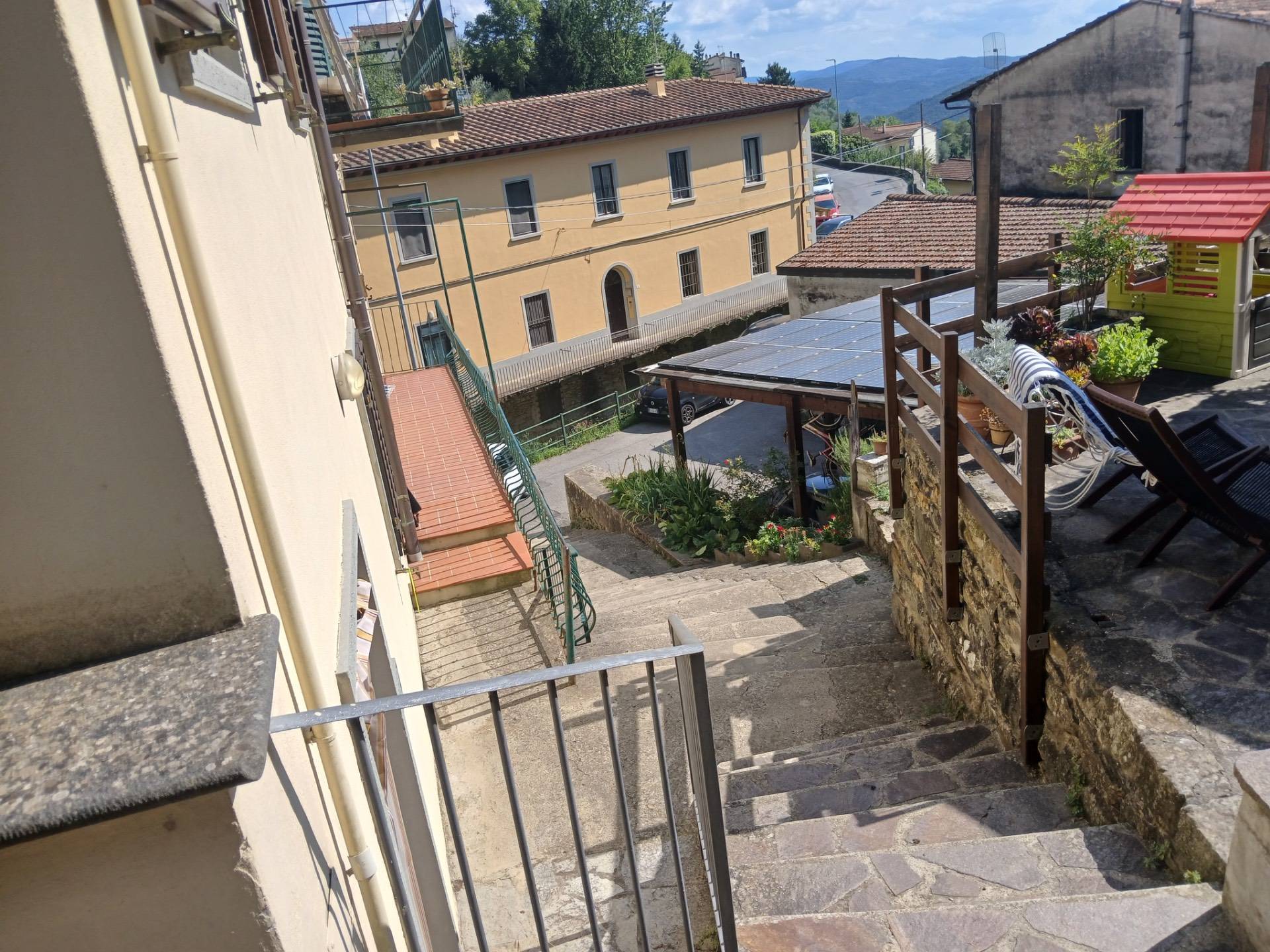 Terra tetto in vendita a Pontassieve, Santa Brigida