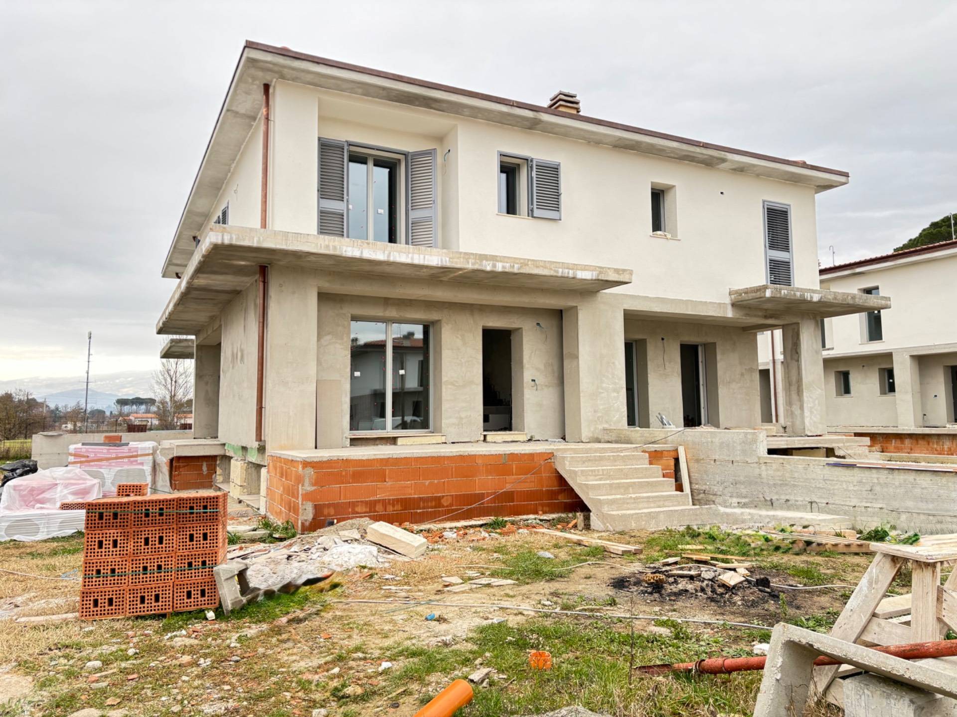 Terra tetto in vendita a Arezzo