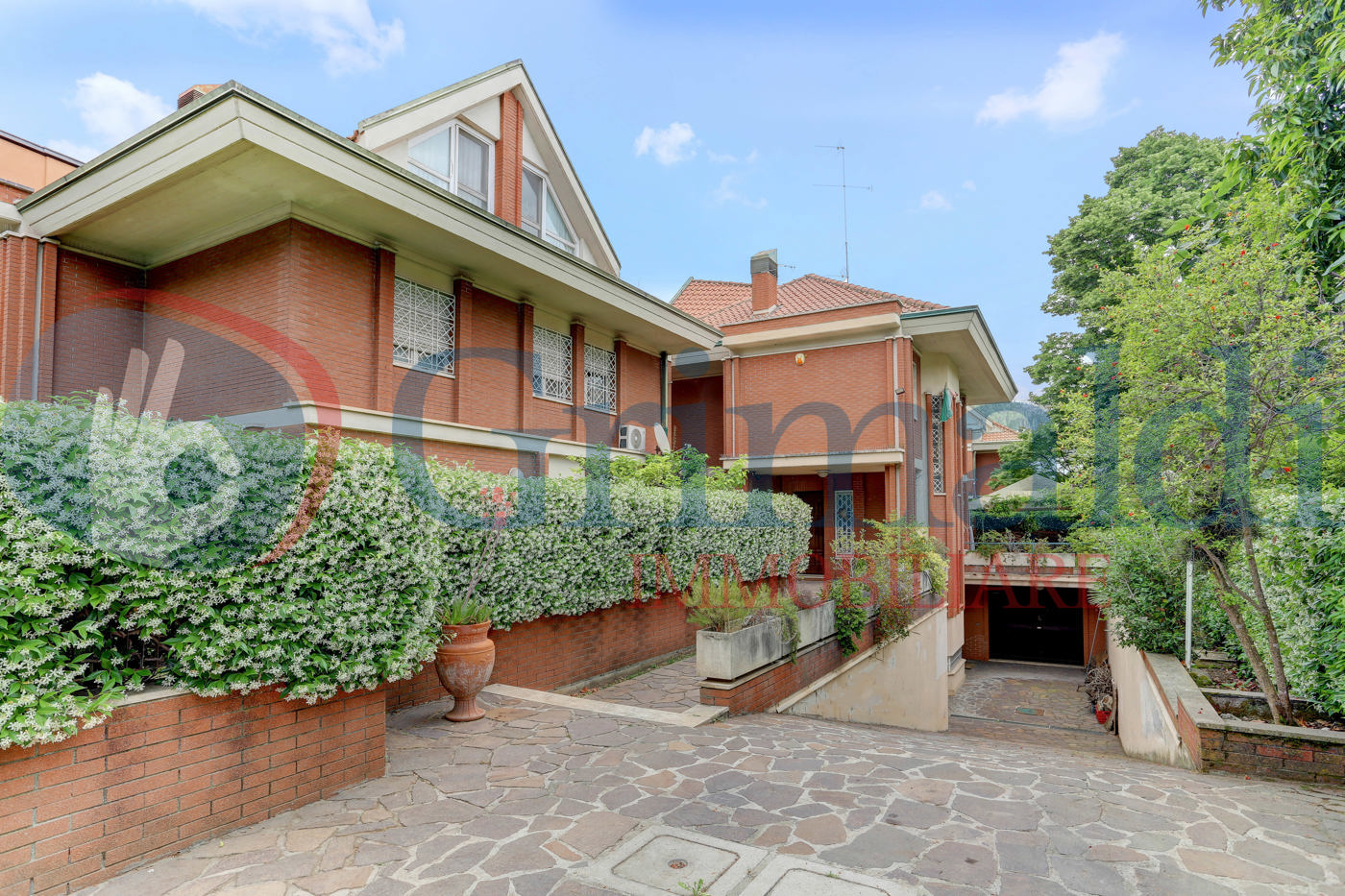Villa in vendita a Latina