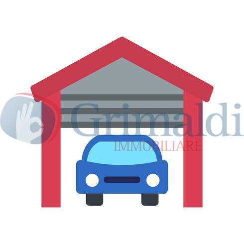 Box/Garage 15mq in vendita a Latina