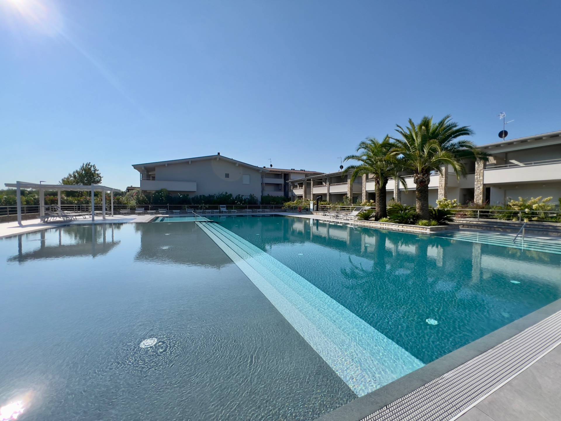 Appartamento in vendita a Desenzano del Garda, Rivoltella del Garda