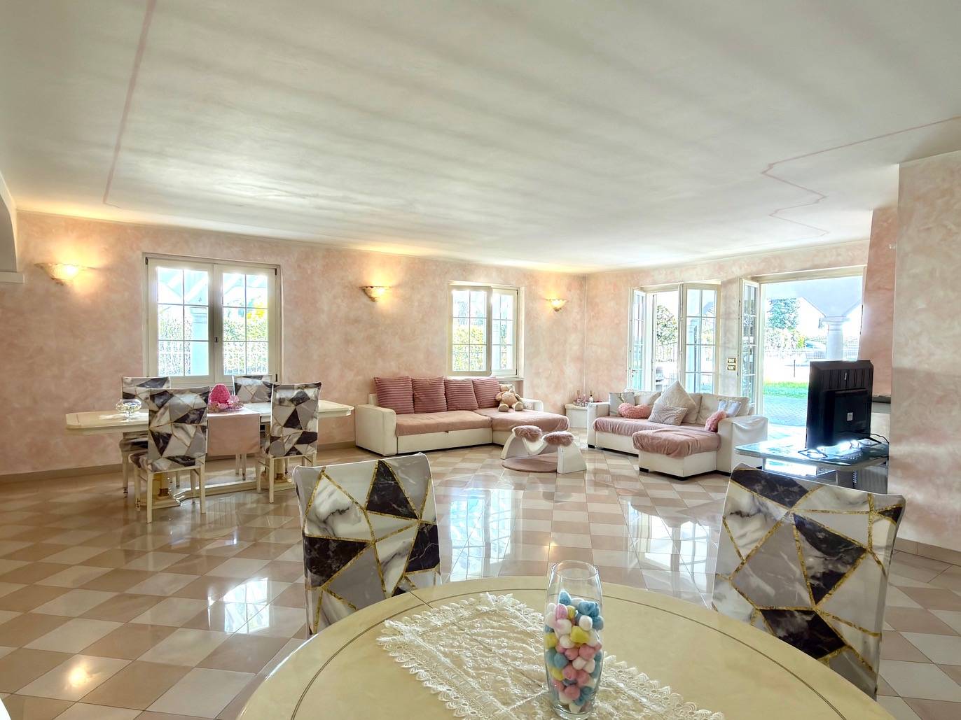 Casa singola in vendita a Padenghe sul Garda