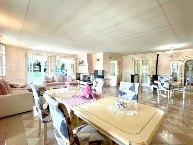 Casa singola in vendita a Padenghe sul Garda