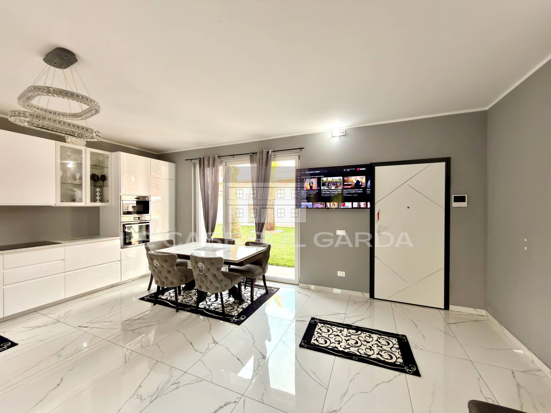 Villa in vendita a Lonato del Garda