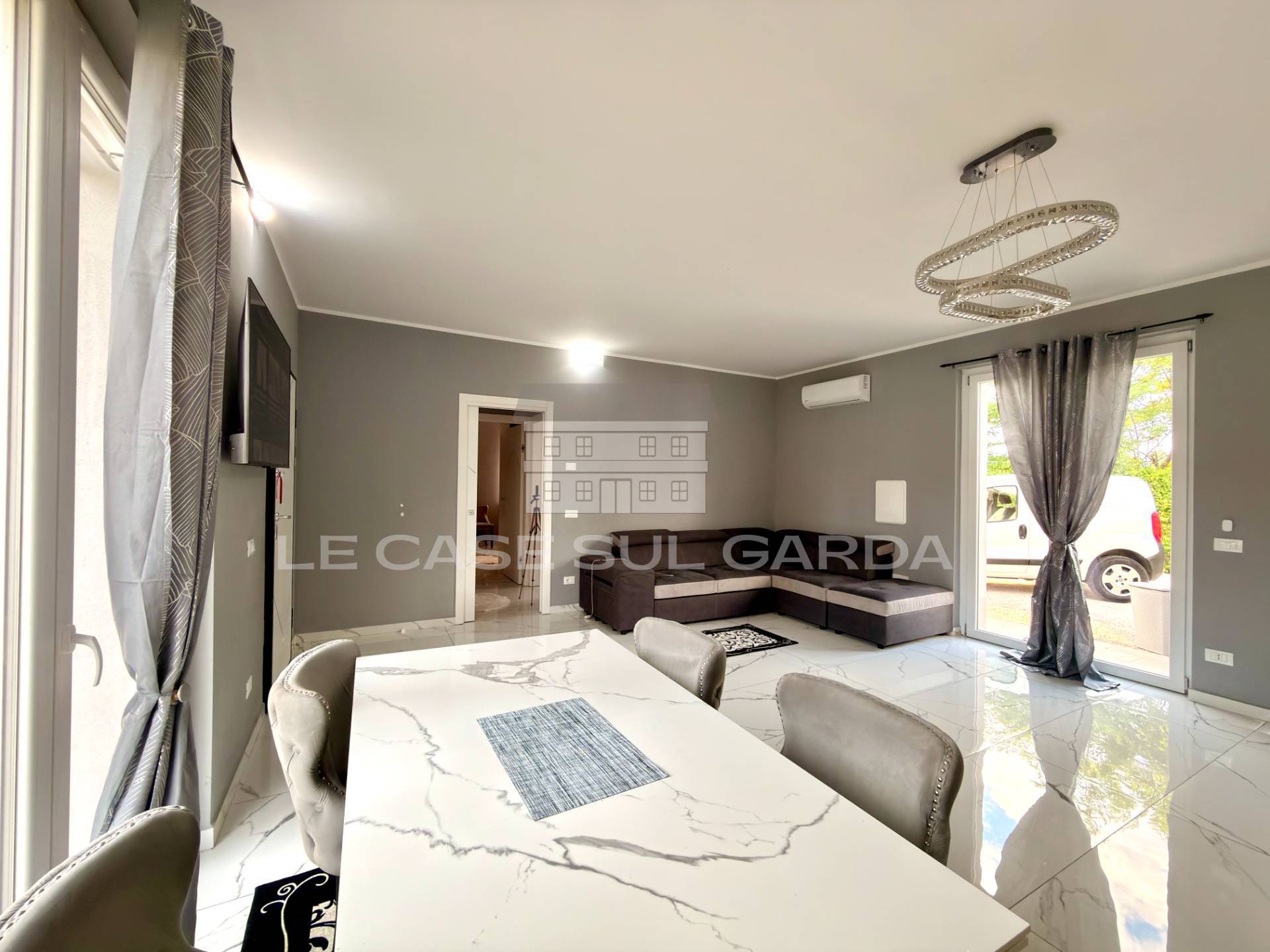 Villa in vendita a Lonato del Garda