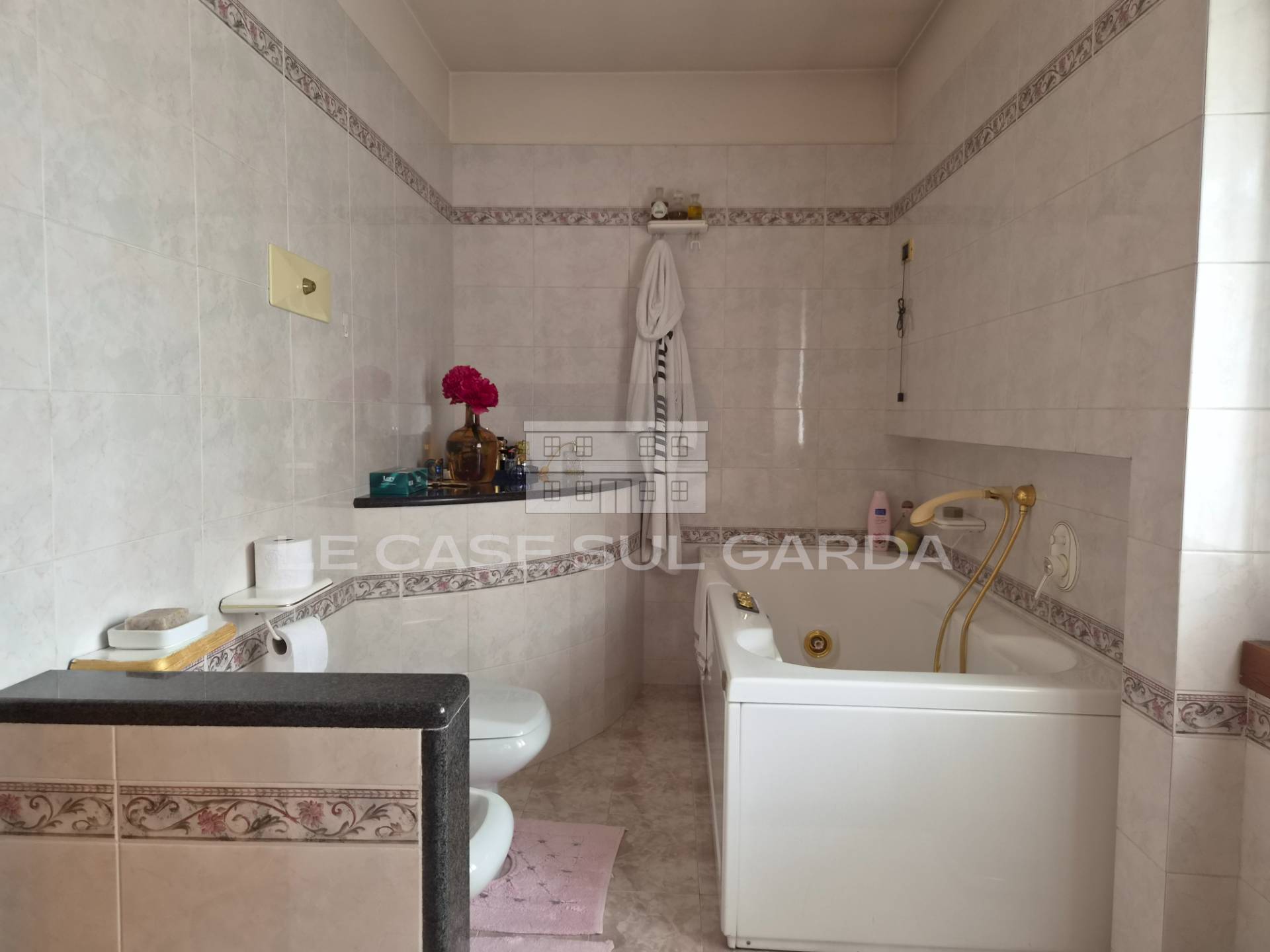 Casa singola in vendita a Desenzano del Garda, Desenzano del Garda