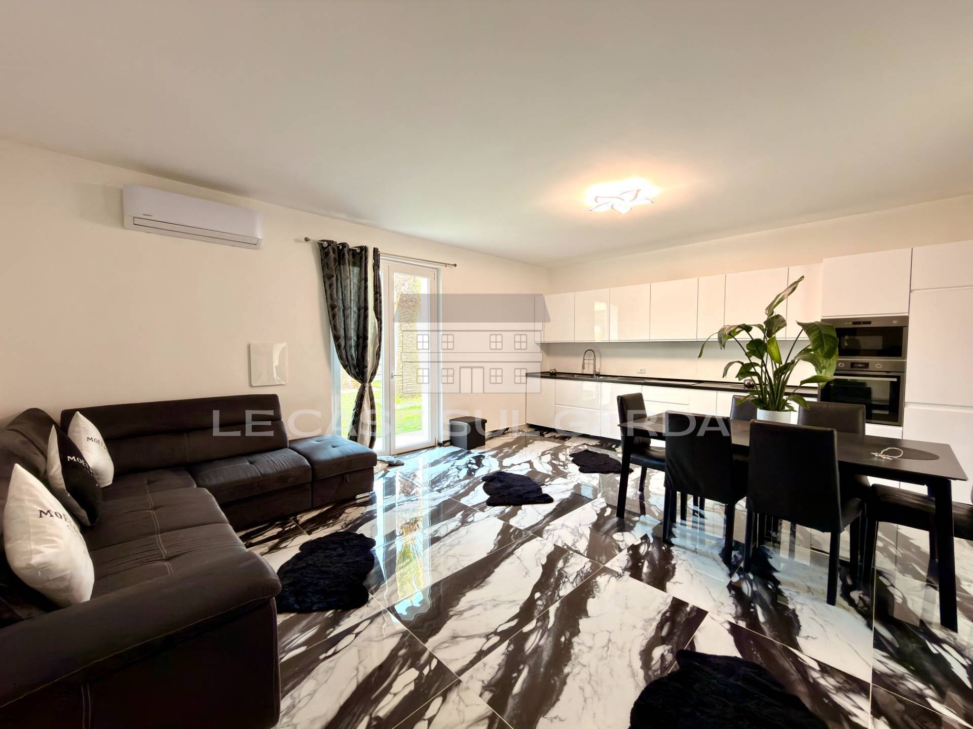 Villa in vendita a Lonato del Garda