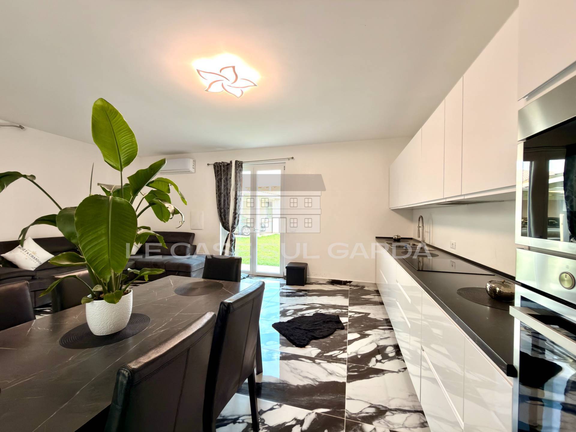 Villa in vendita a Lonato del Garda