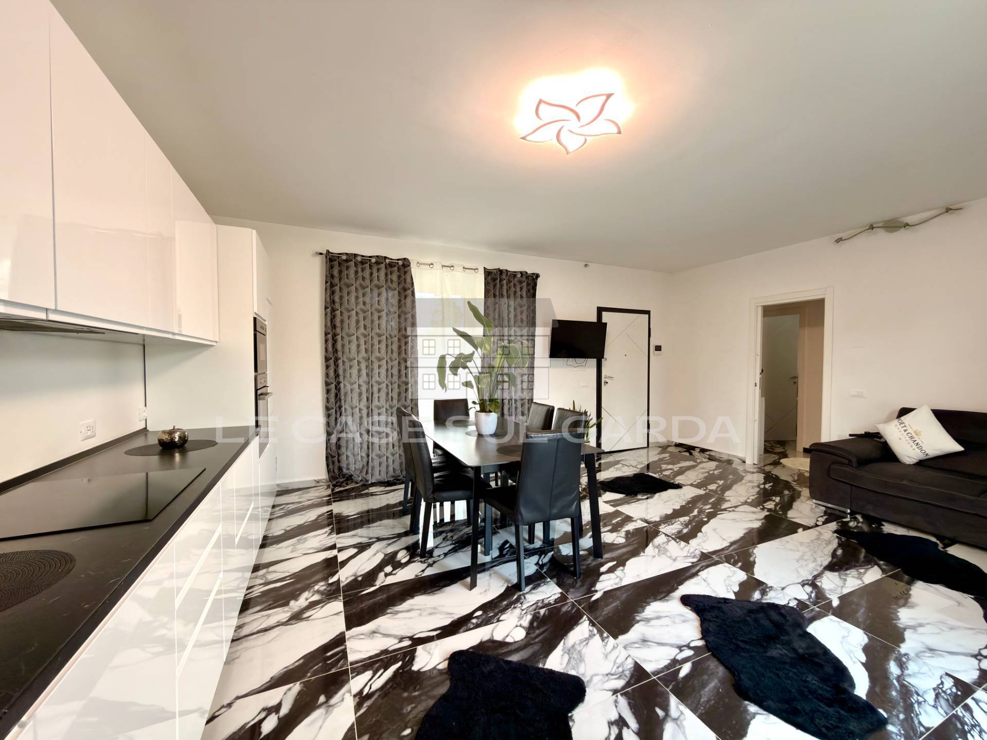 Villa in vendita a Lonato del Garda