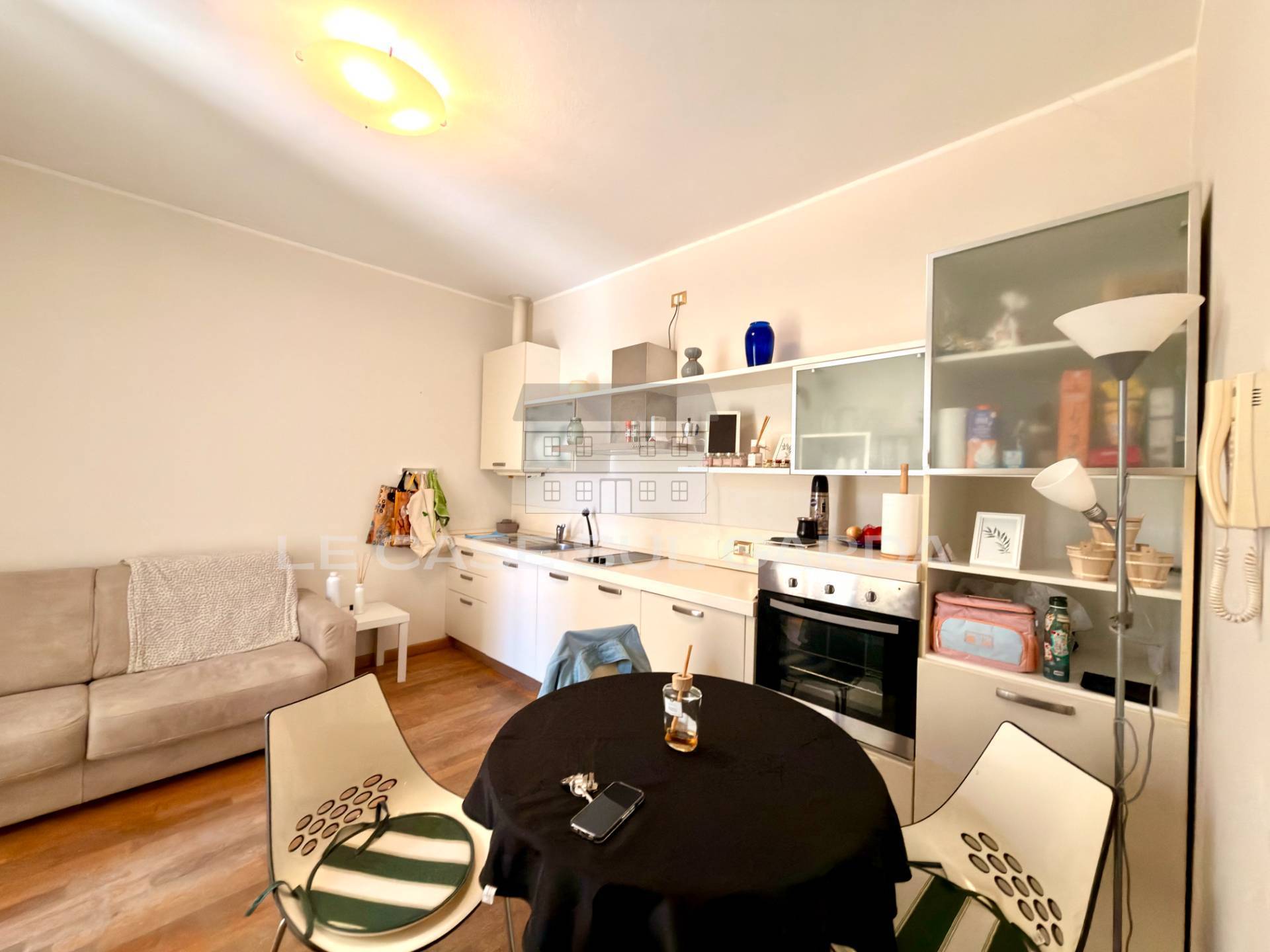 Appartamento in vendita a Desenzano del Garda, Desenzano del Garda