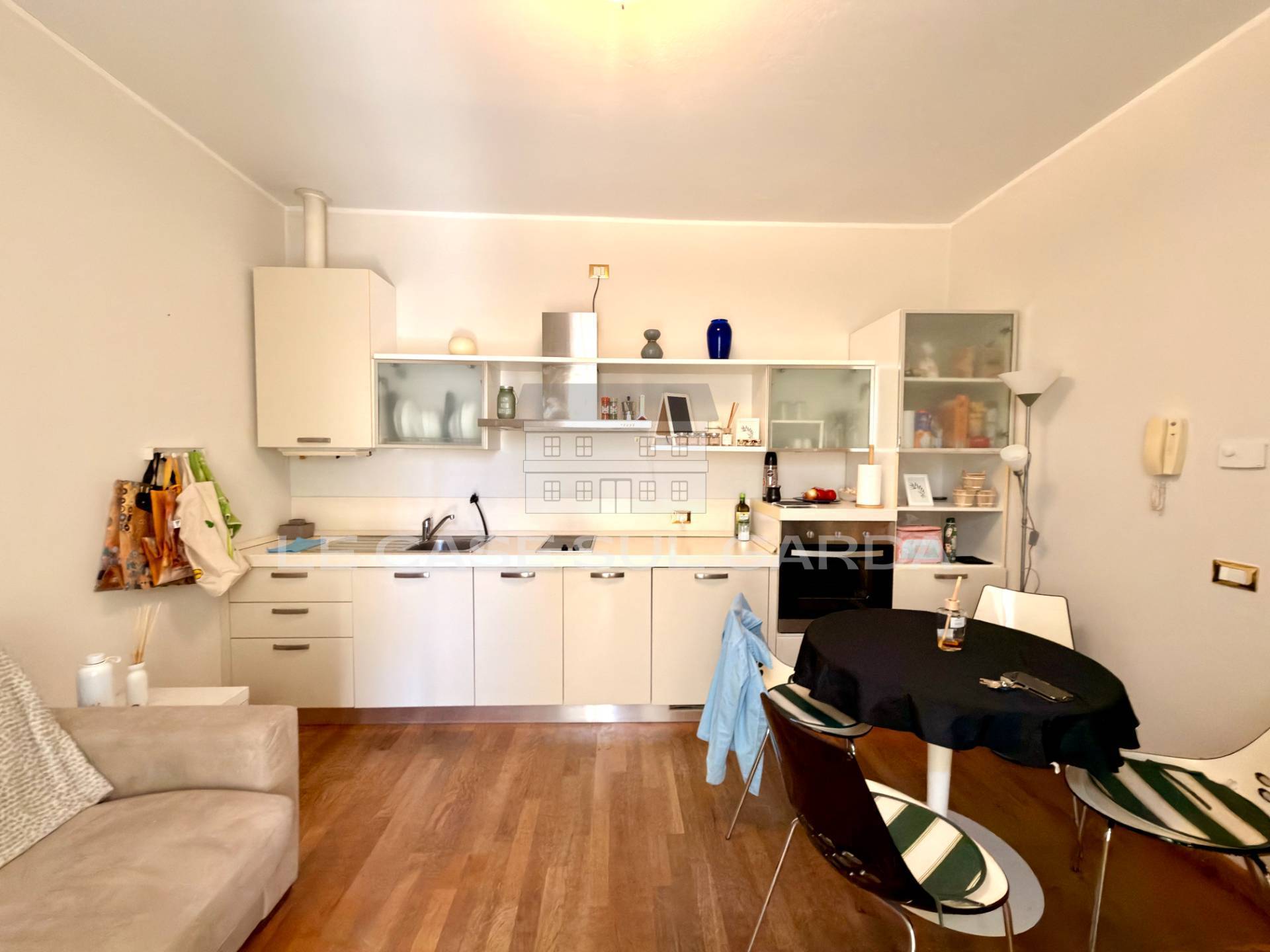 Appartamento in vendita a Desenzano del Garda, Desenzano del Garda