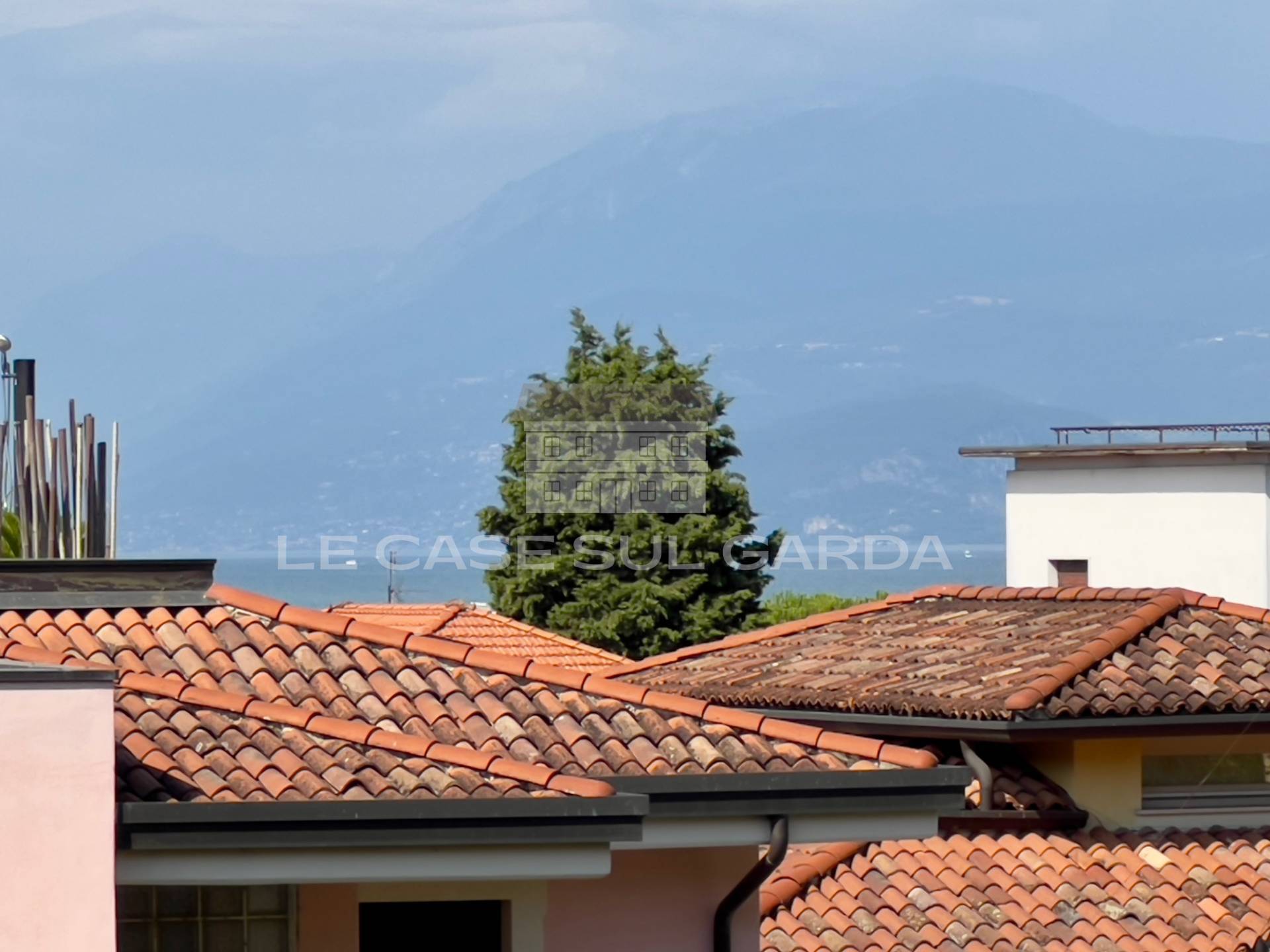 Appartamento in vendita a Desenzano del Garda, Desenzano del Garda