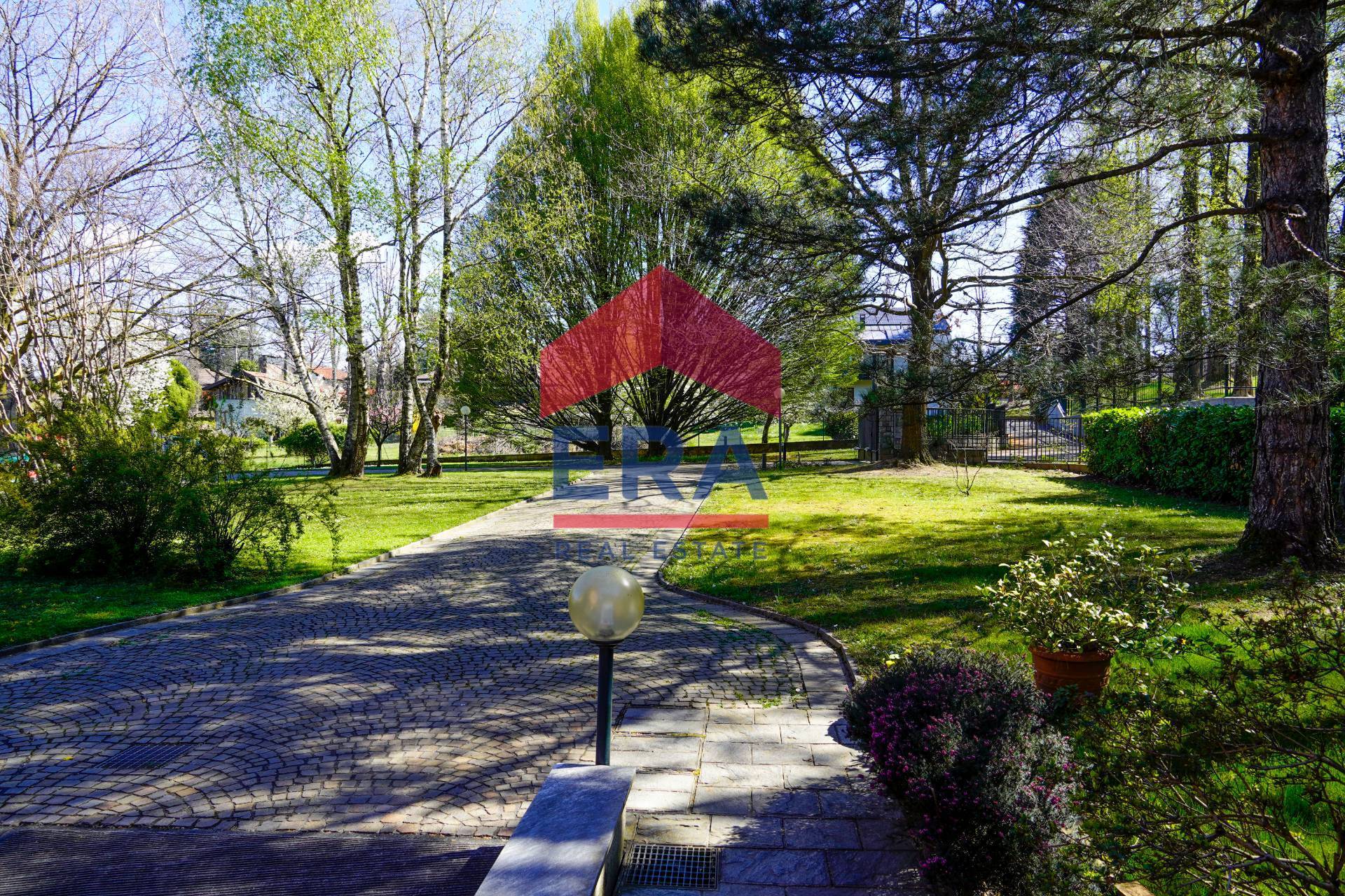 Villa in vendita a Missaglia, Contra