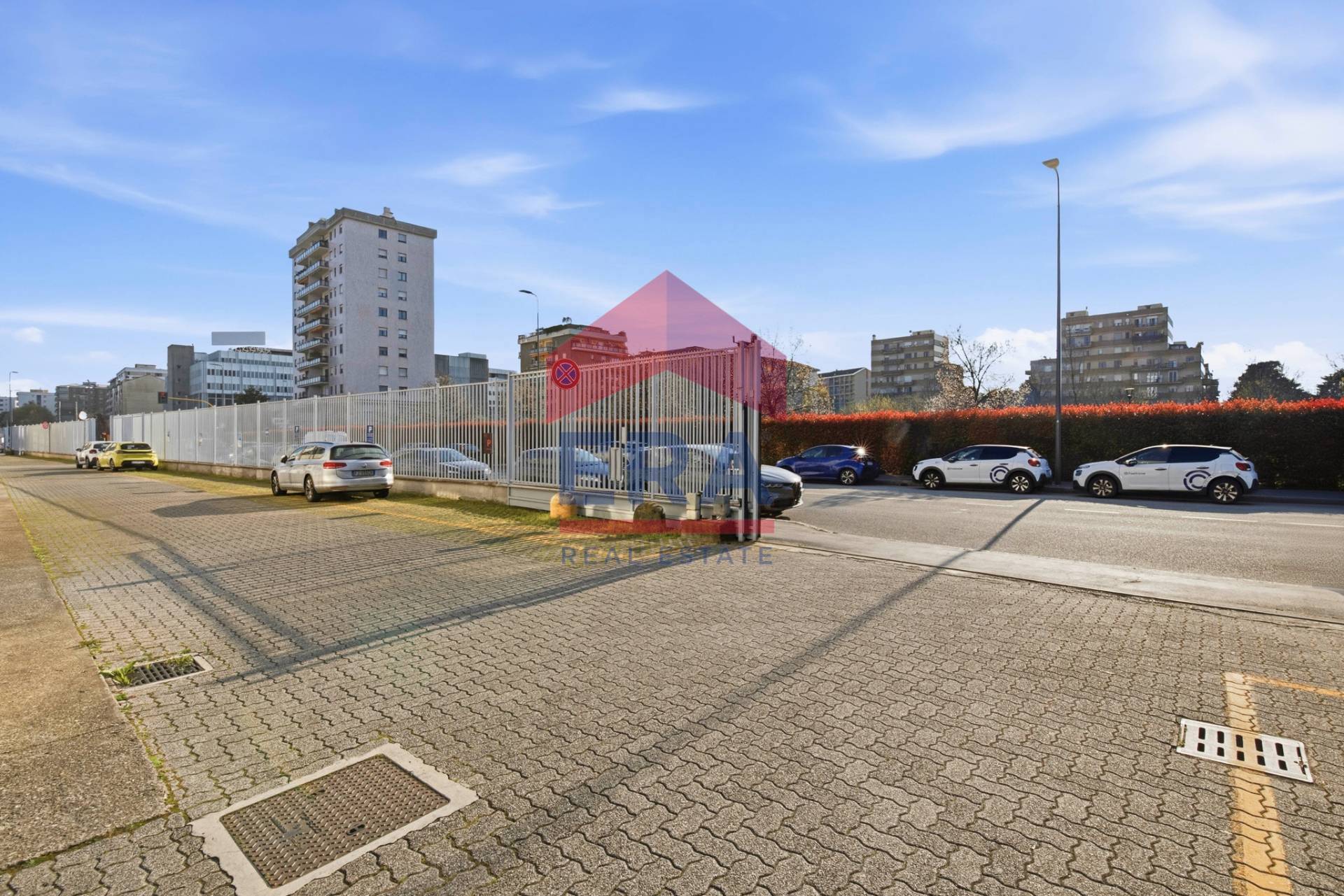 Ufficio in vendita a Milano, Lorenteggio