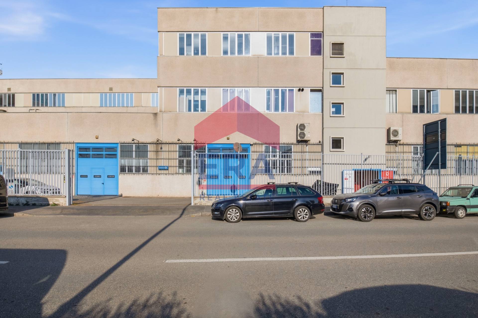 Ufficio in vendita a Milano, Lorenteggio