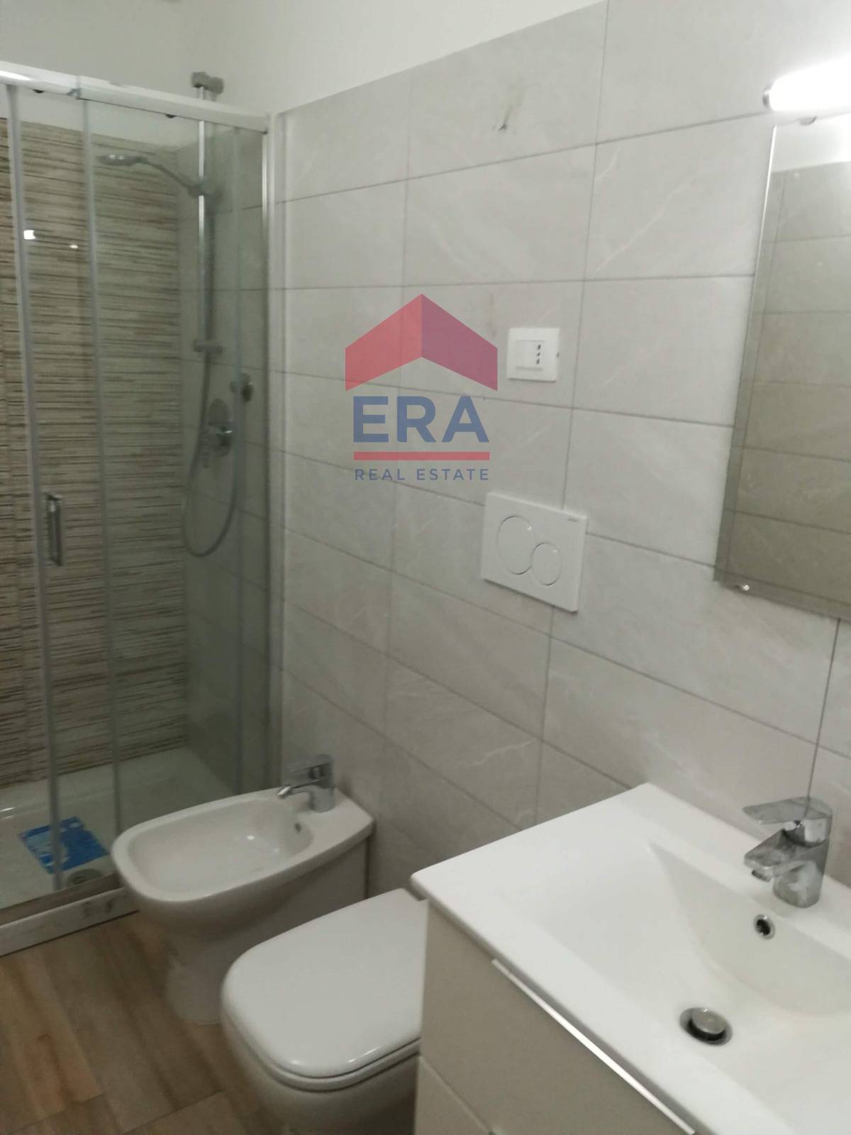 Appartamento in affitto a Milano, P.ta Genova