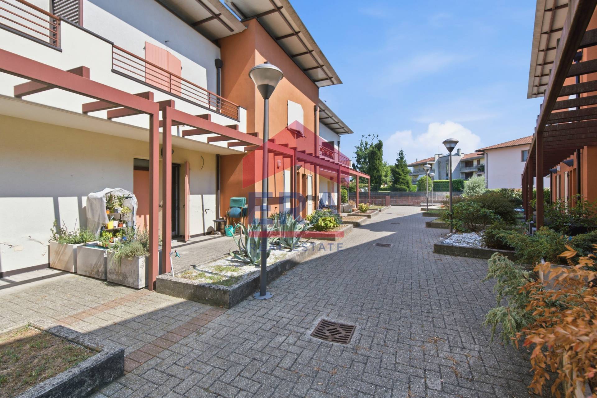 Villa a schiera in vendita a Somma Lombardo