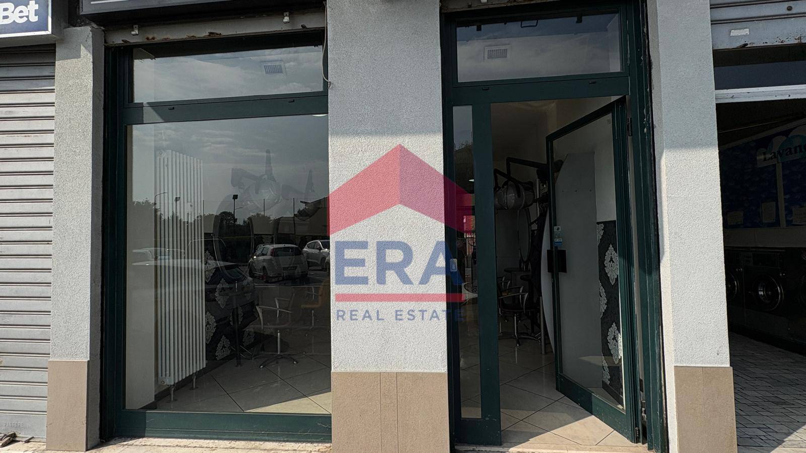 Negozio in vendita a Milano