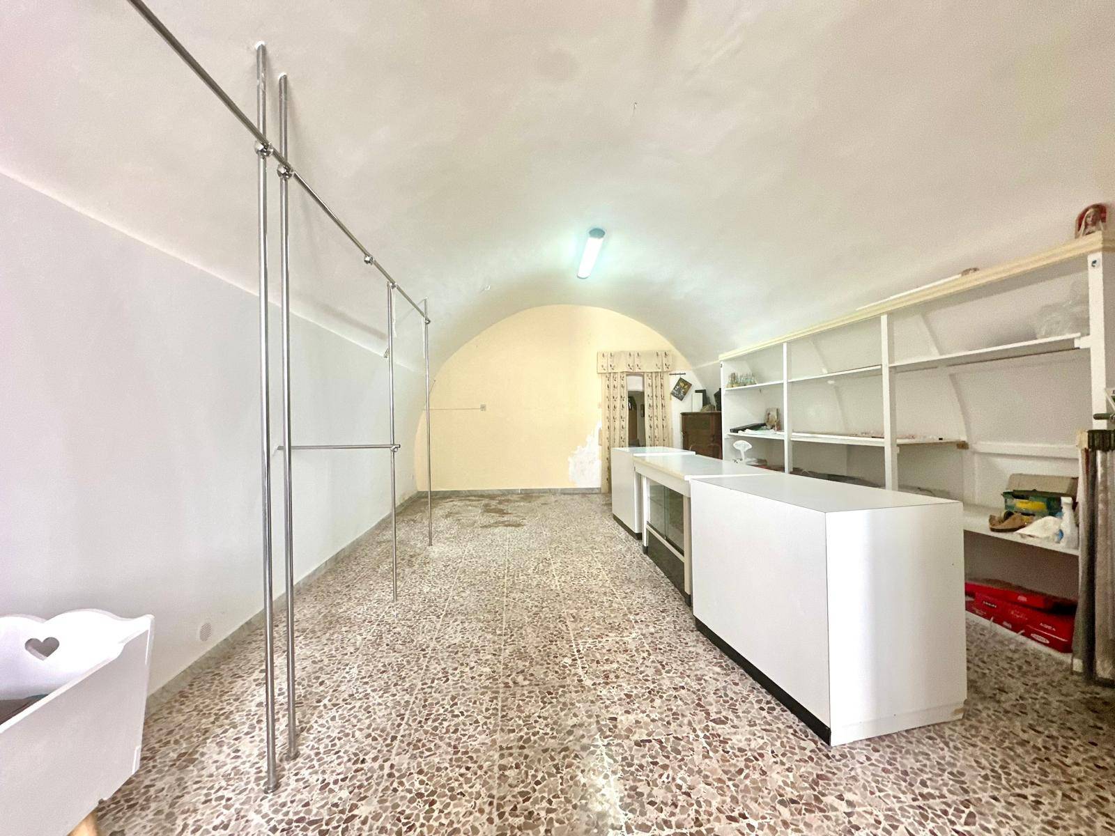 PIANO TERRA in vendita a Manfredonia, CENTRO