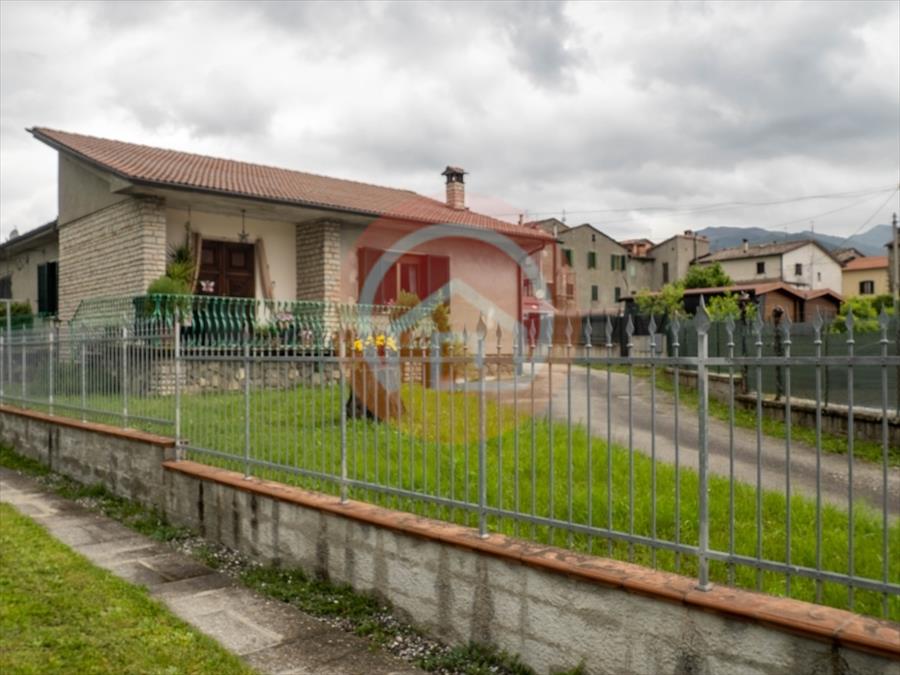 Trilocale con giardino in via nazionale 31, Pieve Fosciana