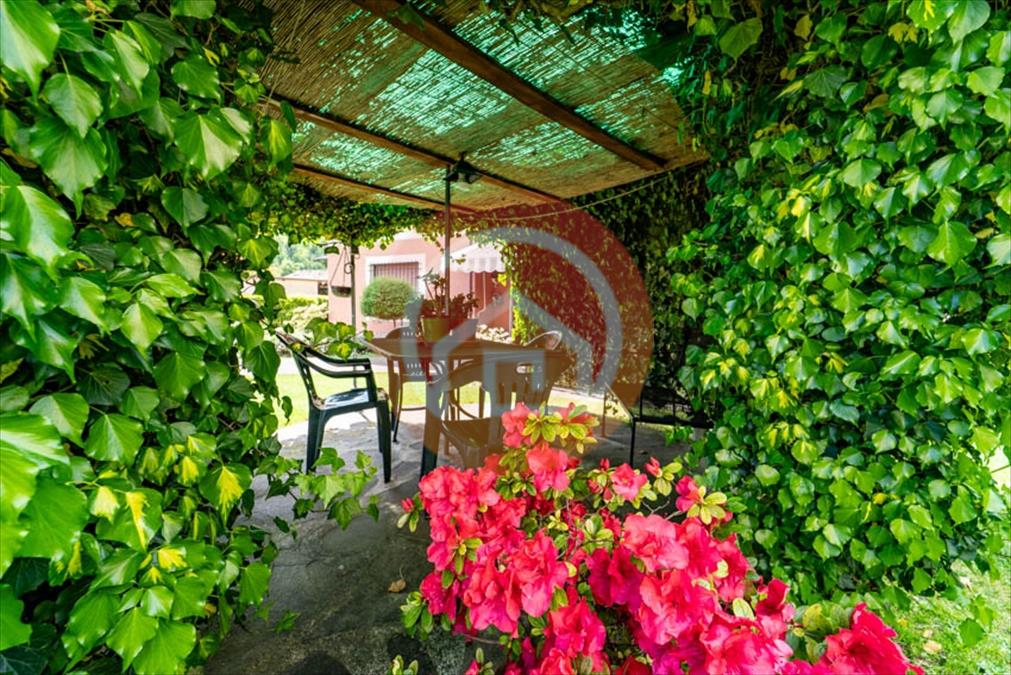Villa con giardino in via palagio 17, Gallicano