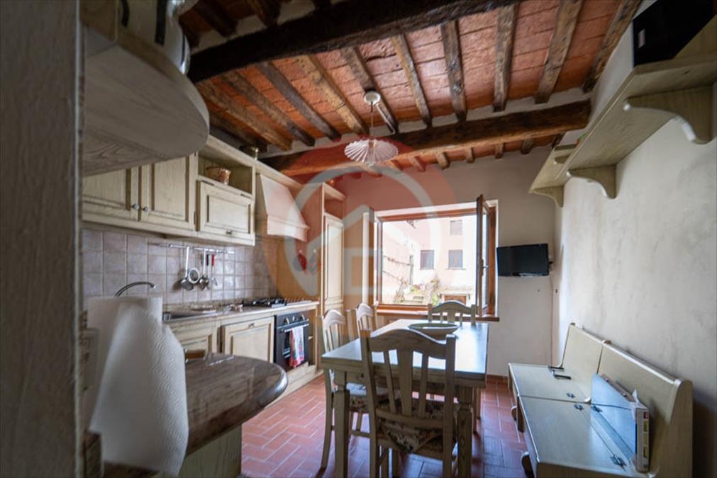 Casa indipendente in vendita in localit la mandria n. 81, Gallicano