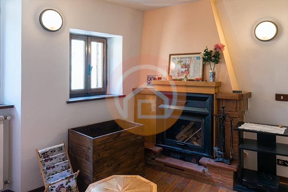 Casa indipendente in vendita in via degli andreini - 2 trassilico, Gallicano