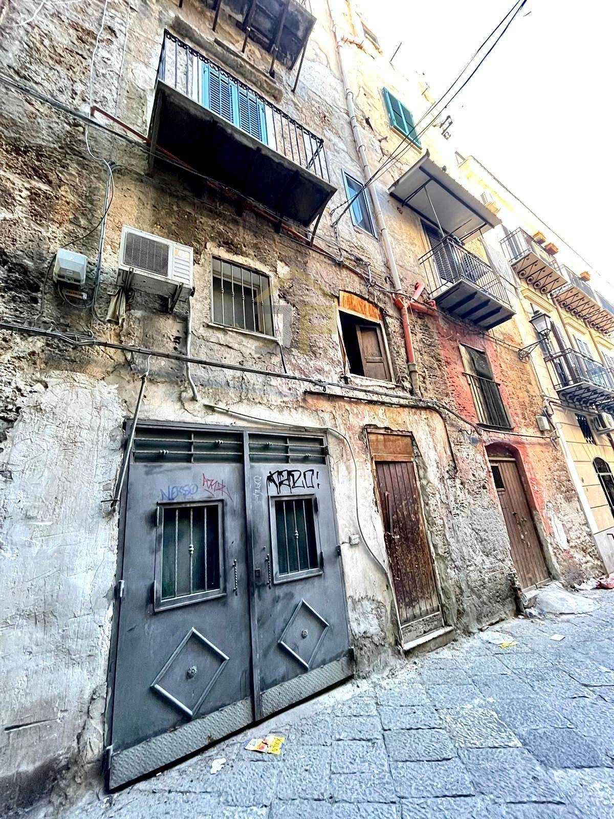 Appartamento in vendita a Palermo, Centro storico
