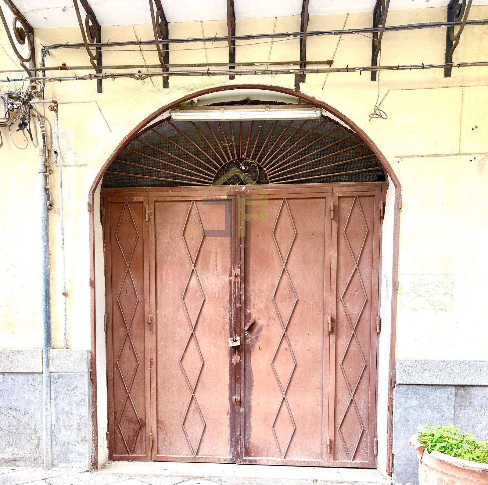 Magazzino in vendita a Palermo