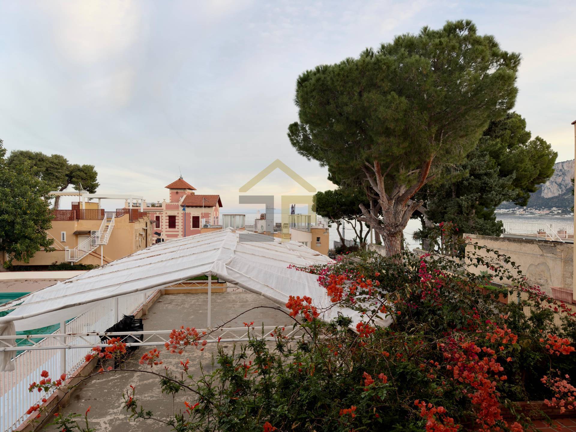 Appartamento in vendita a Palermo, Mondello