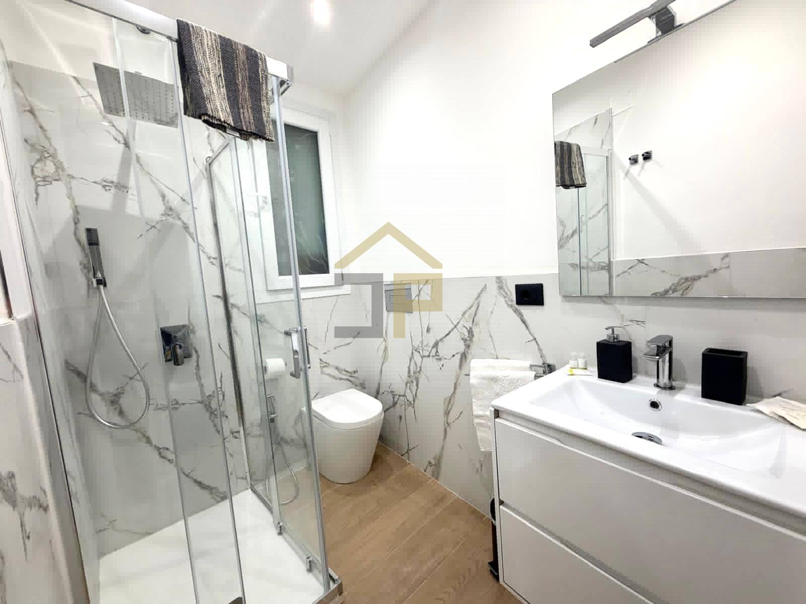 Appartamento in vendita a Palermo, Centro storico