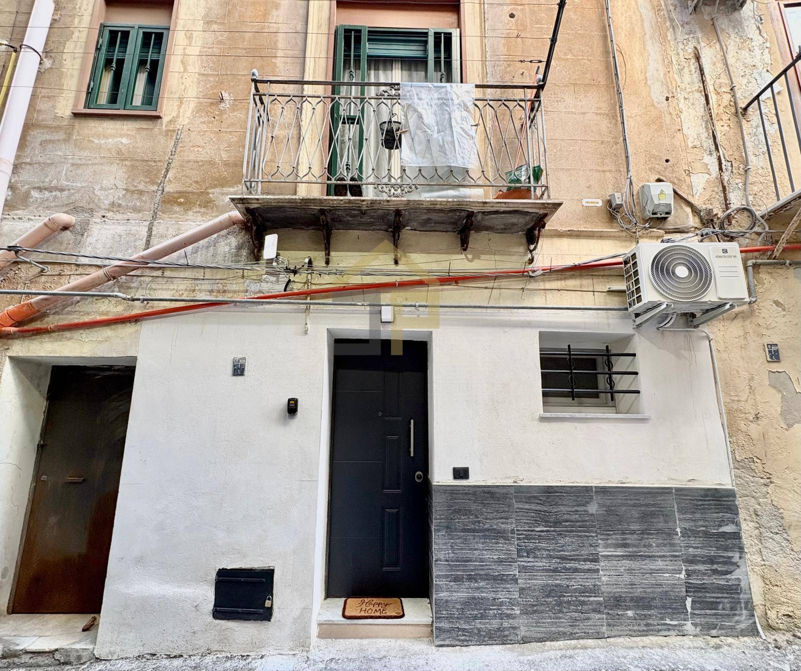Appartamento in vendita a Palermo, Centro storico