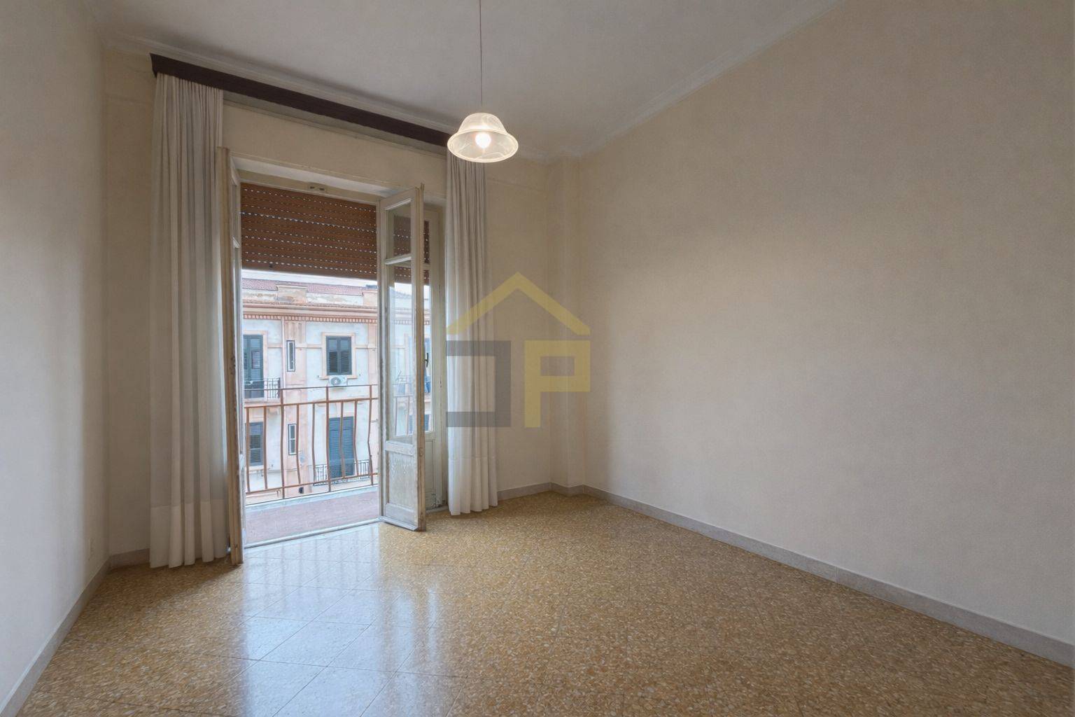 Appartamento in vendita a Palermo, Centro storico