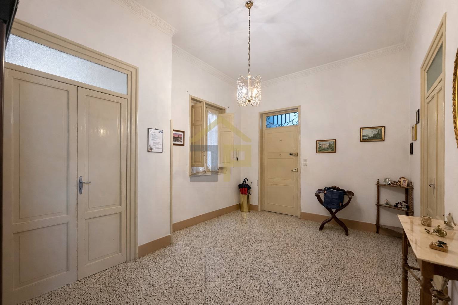 Appartamento in vendita a Palermo, Zisa