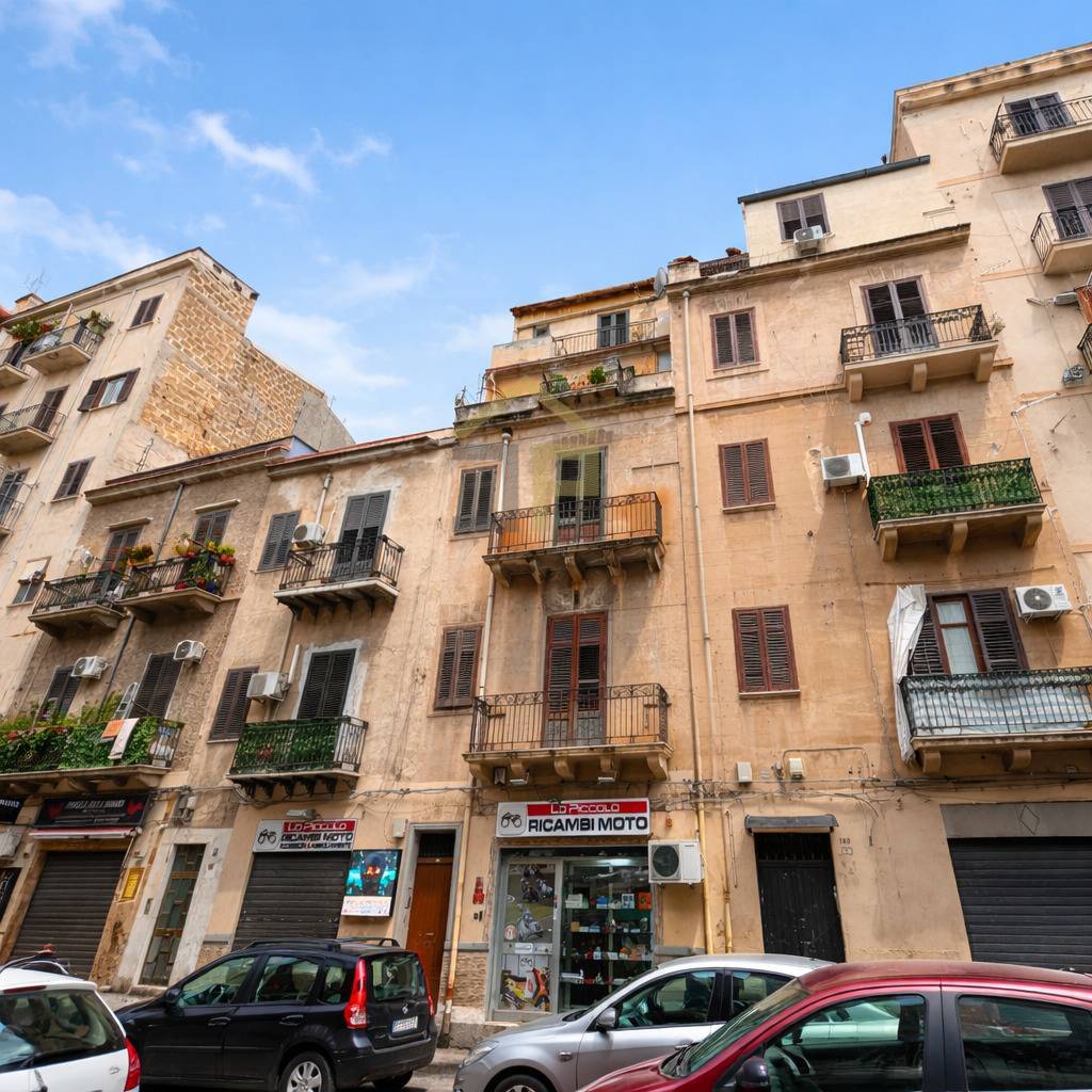 Appartamento in vendita a Palermo, Oreto