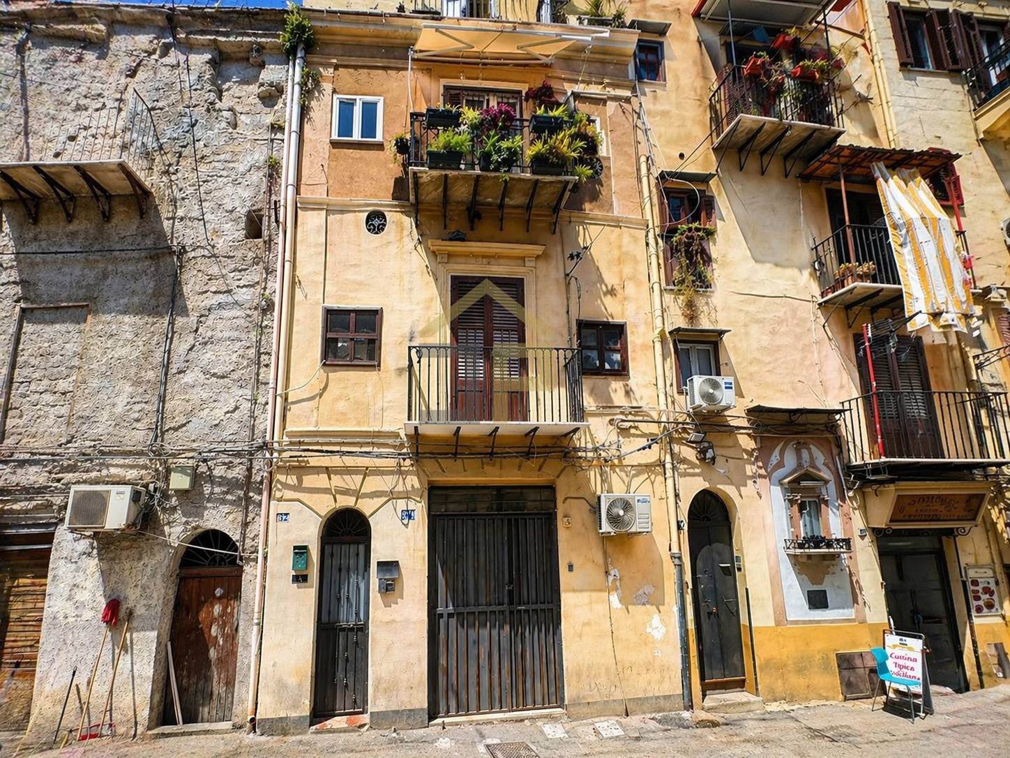 Appartamento in vendita a Palermo