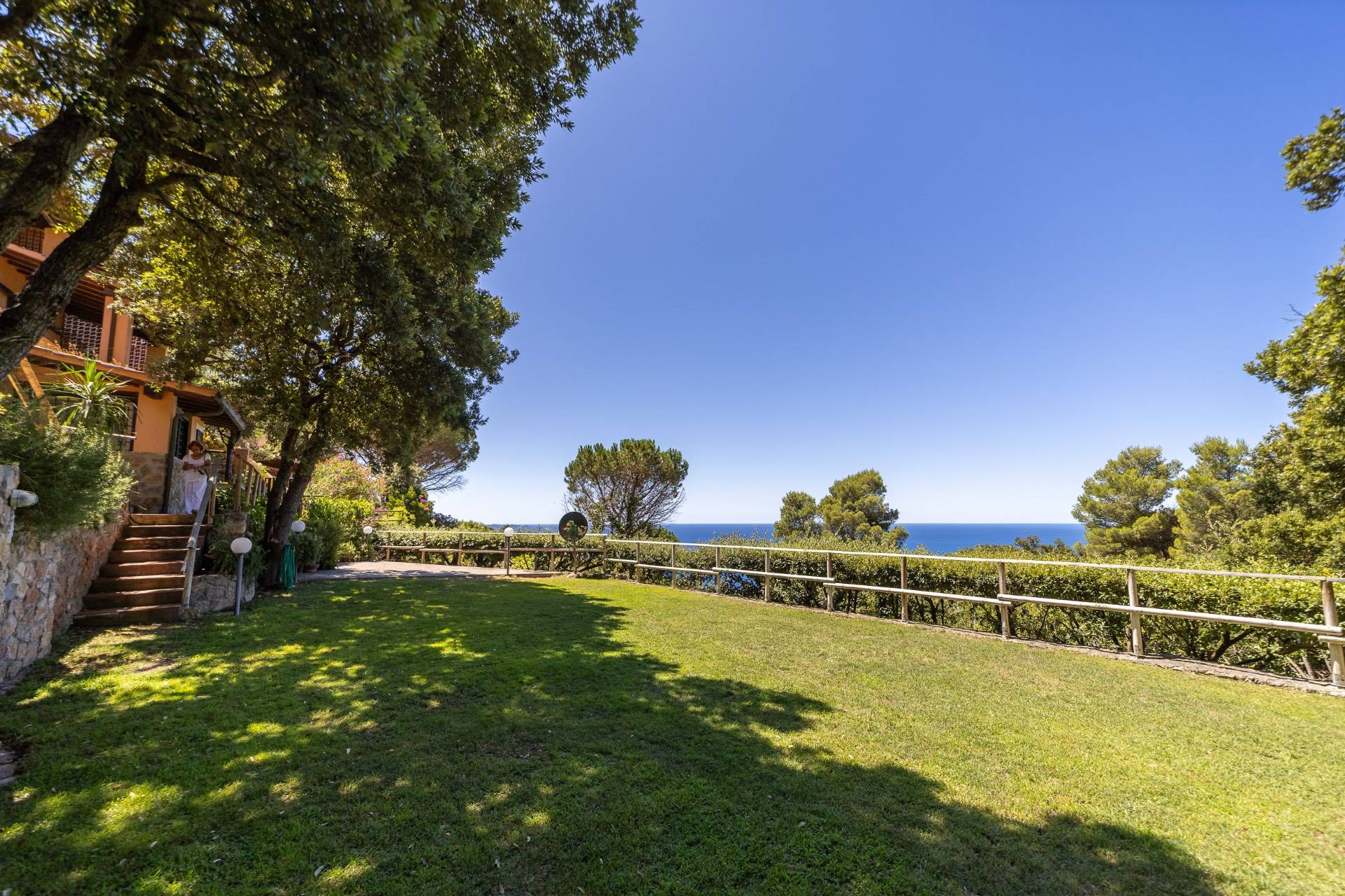 casa indipendente in vendita a Monte Argentario in zona Cala Piccola