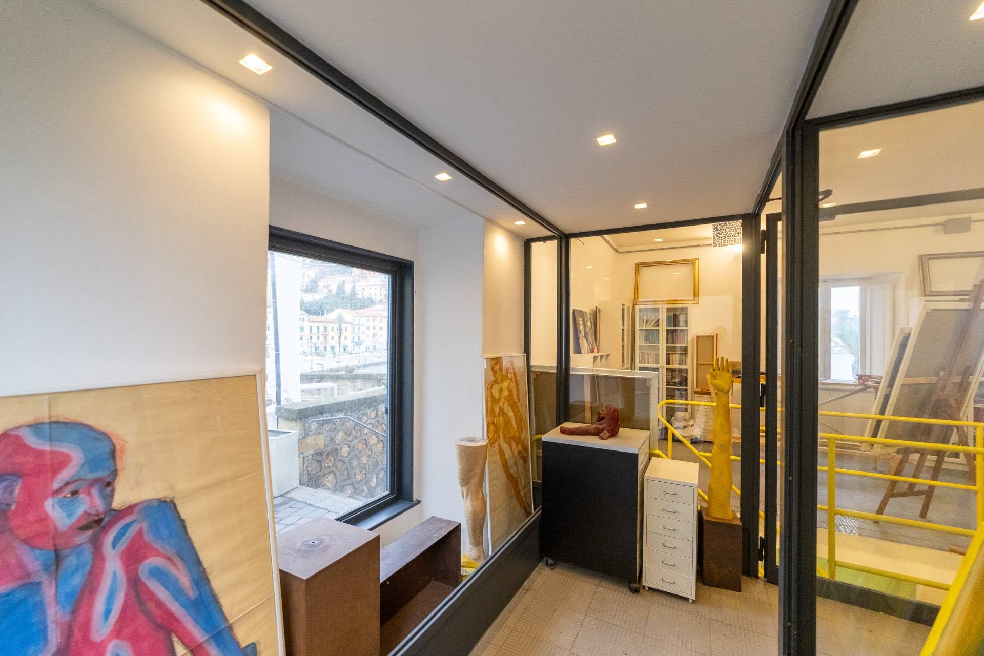 Locale commerciale in vendita a Monte Argentario, Porto Santo Stefano