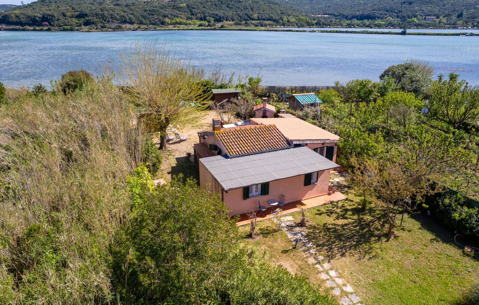 Casa singola in affitto a Orbetello, Giannella