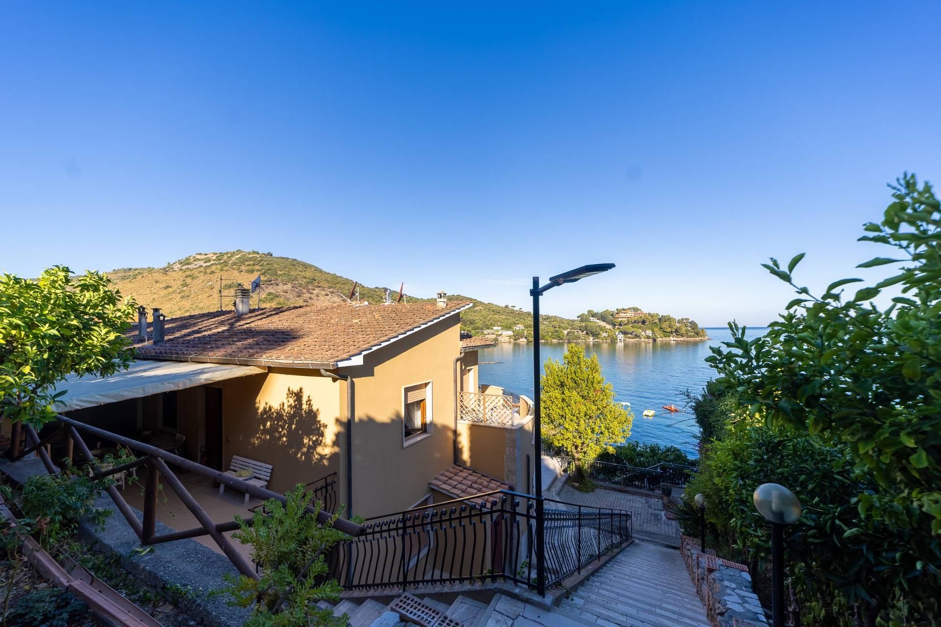 Porzione villa in vendita a Monte Argentario, Porto Santo Stefano