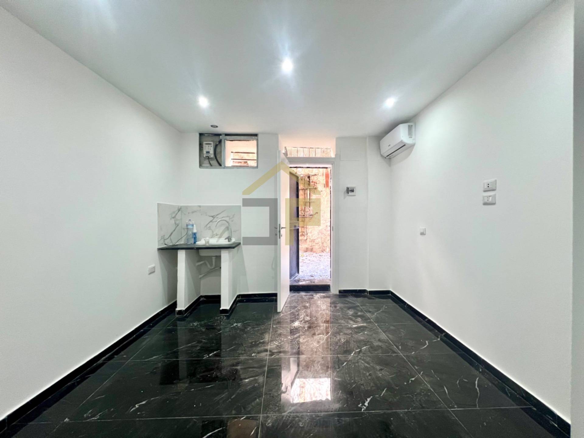 Appartamento in vendita a Palermo, Centro storico