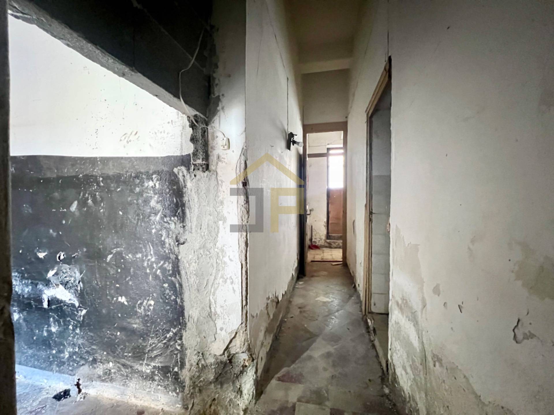 Appartamento in vendita a Palermo, Corso dei Mille