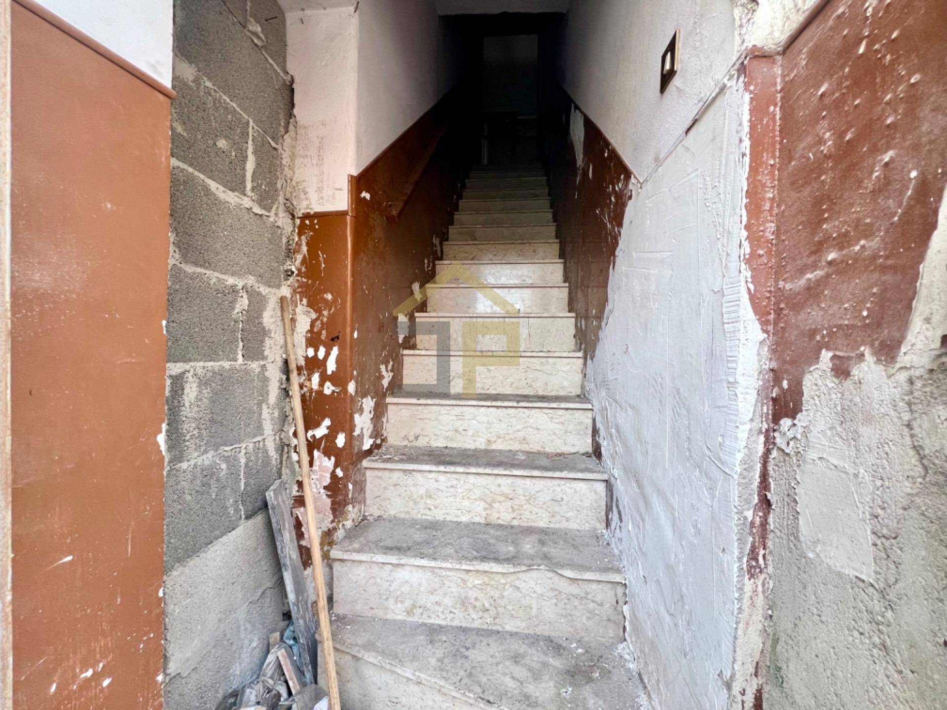 Appartamento in vendita a Palermo, Corso dei Mille