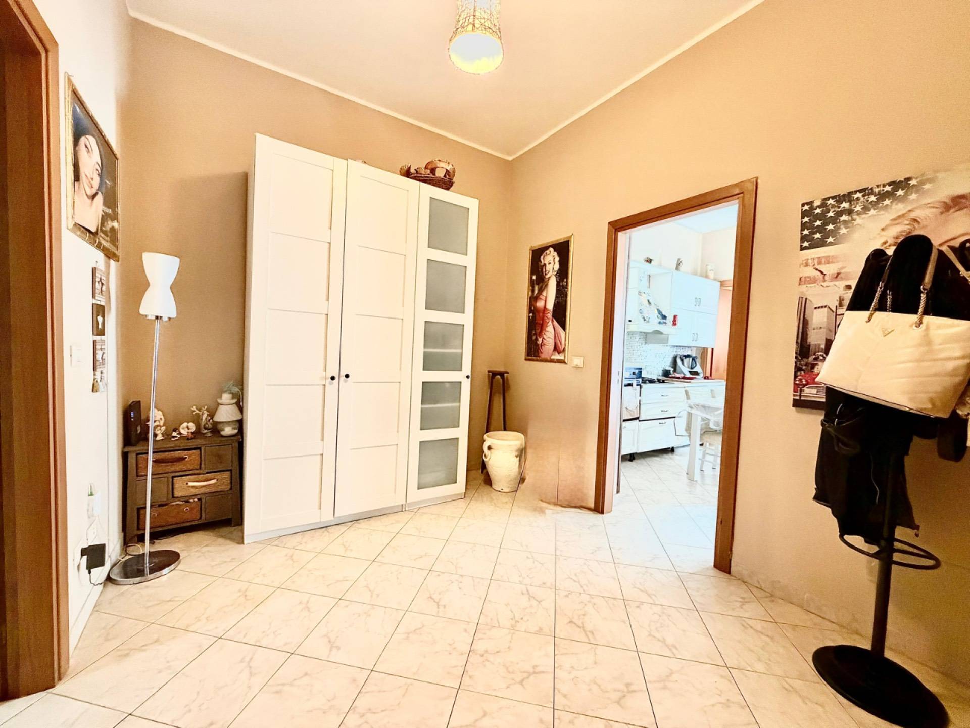 Appartamento in vendita a Palermo, Zisa