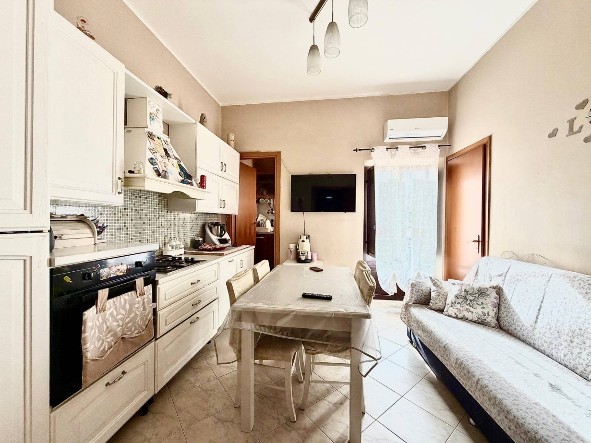 Appartamento in vendita a Palermo, Zisa